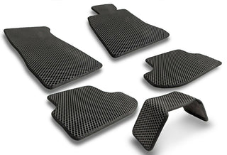 Car Floor Mats with dirt and liquid protection technology